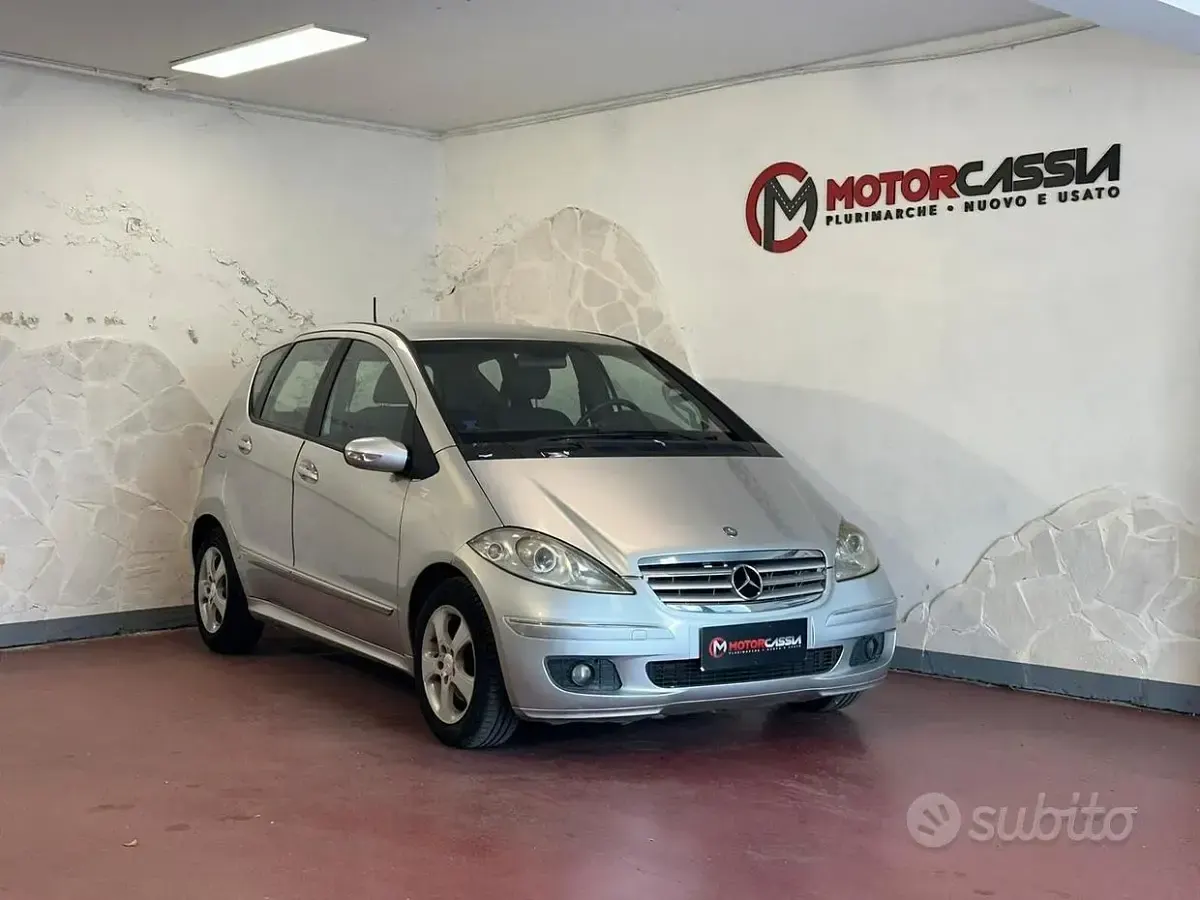 Usata Mercedes A180 Elegance 109 CV (80 kW) 2008 Grigio Berlina