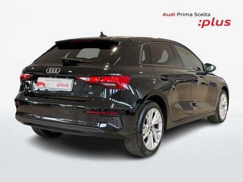 Usata Audi A3 Sportback Business 116 CV (85 kW) 2023 Nero Utilitaria