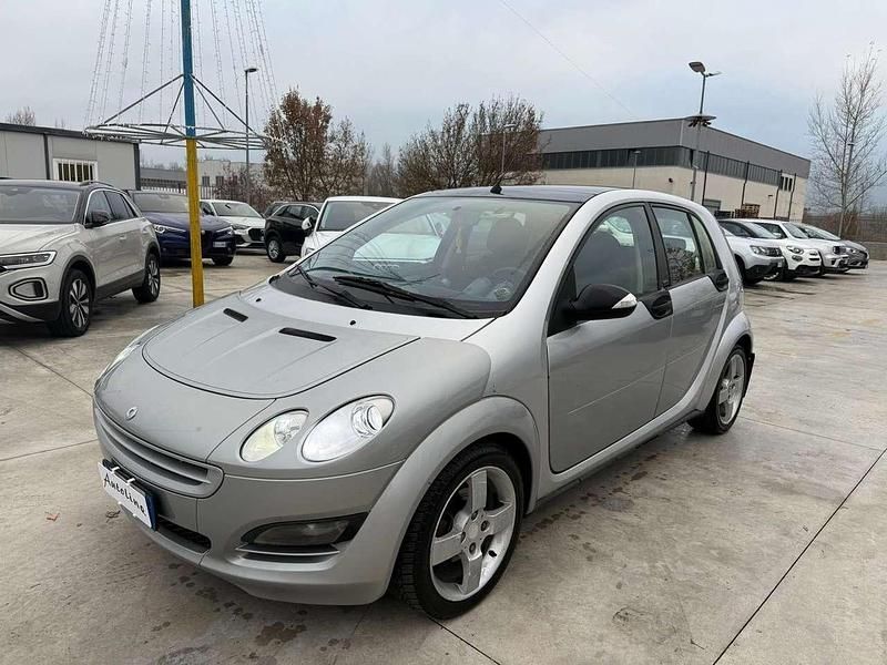 Argento Usata 2005 Smart ForFour Passion Utilitaria | 1950 € (Super prezzo) - Immagine 1/4
