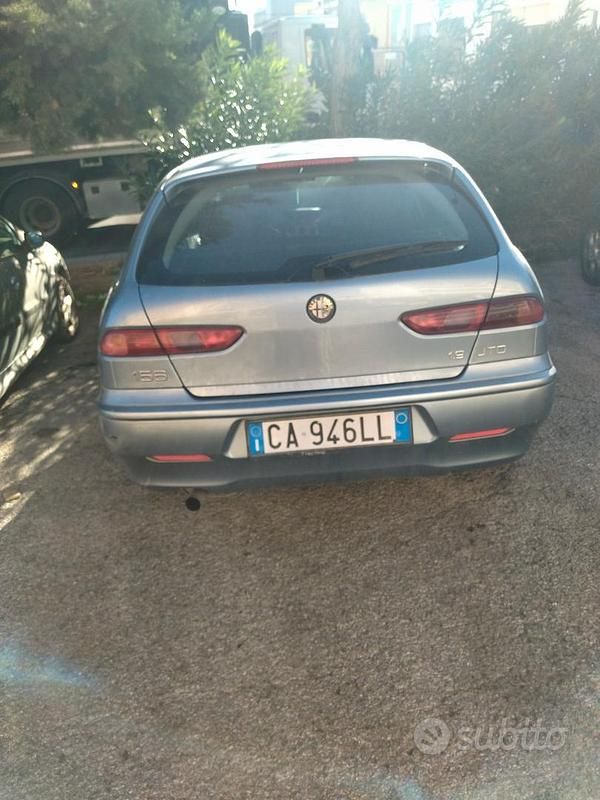 Usata Alfa Romeo 156 110 CV (80 kW) 2002 Grigio Berlina