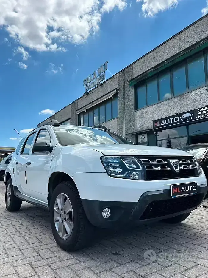 Usata Dacia Duster 109 CV (80 kW) 2017 Bianco SUV
