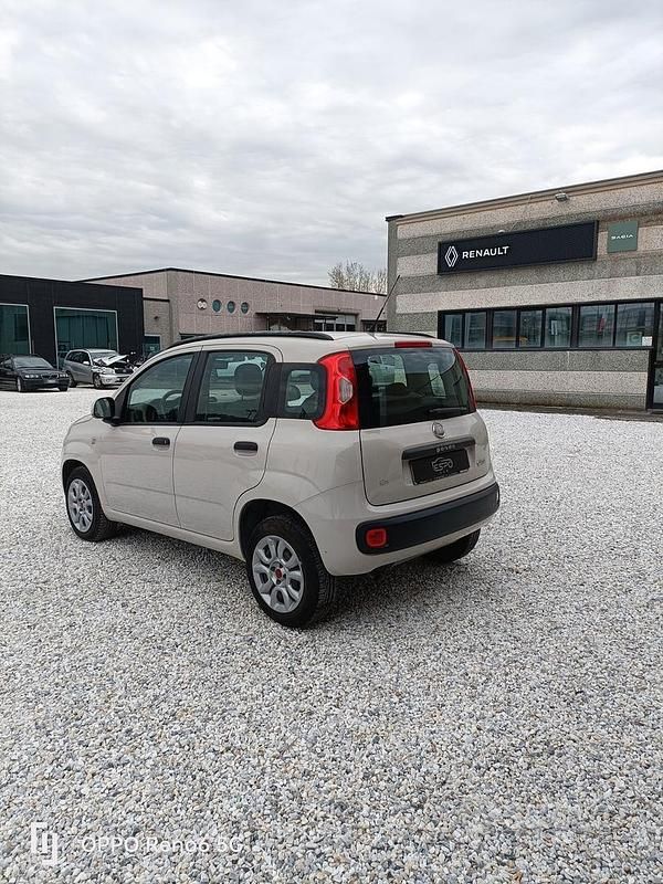 Usata Fiat Panda Pop 84 CV (61 kW) 2014 Beige Utilitaria