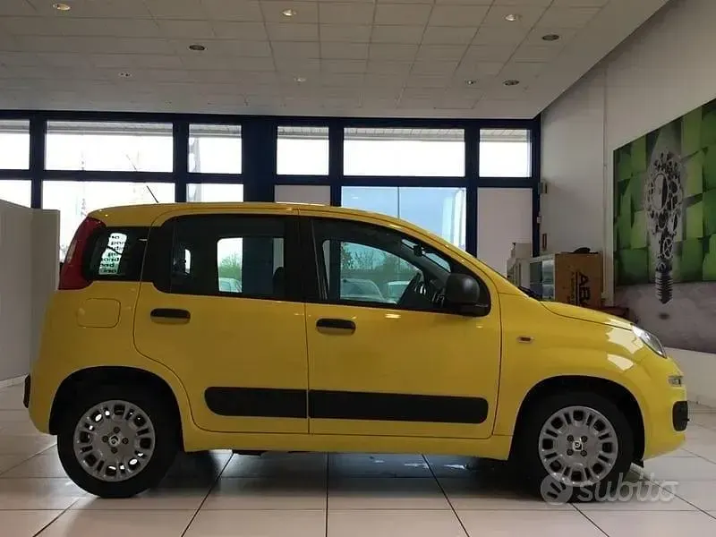 Nuova Fiat Panda S 70 CV (51 kW) 2026 Giallo Utilitaria