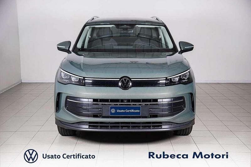 Usata VW Tiguan Edition 204 CV (150 kW) 2025 Verde SUV