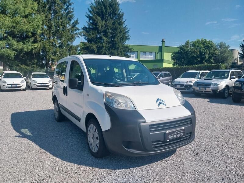 Bianco Usata 2013 Citroën Nemo Seduction Monovolume | 3600 € (Buon prezzo) - Immagine 1/4