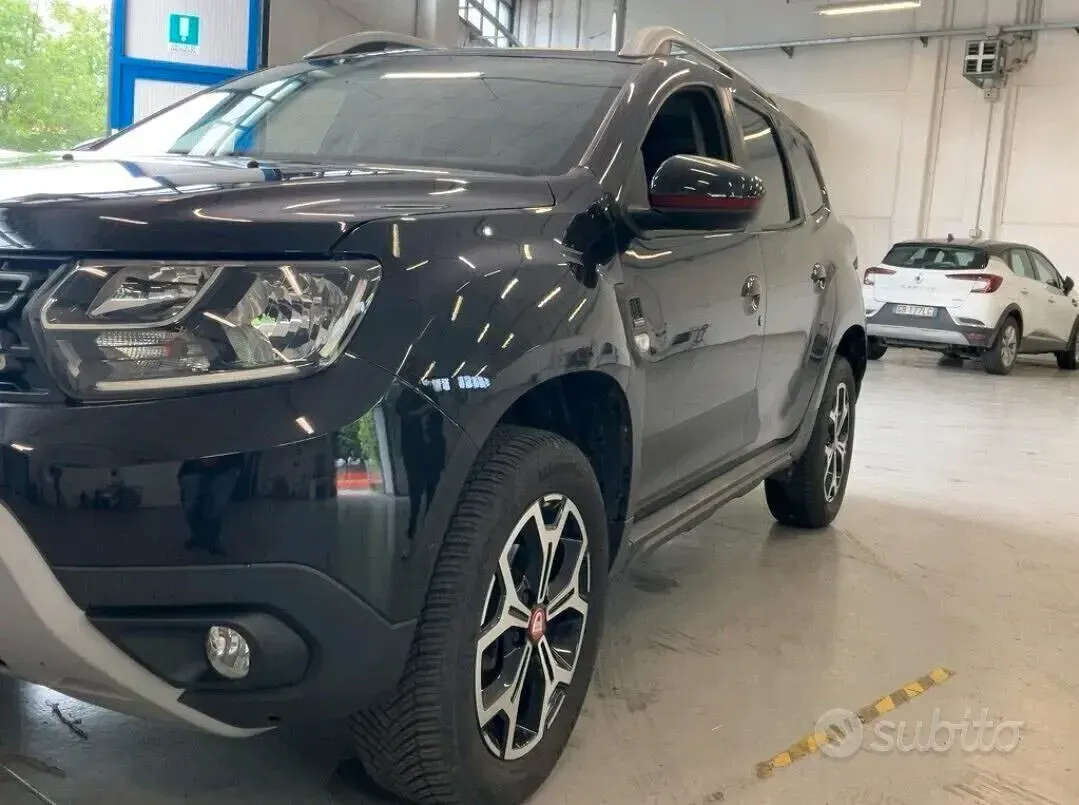 Usata Dacia Duster 114 CV (83 kW) 2019 Grigio SUV