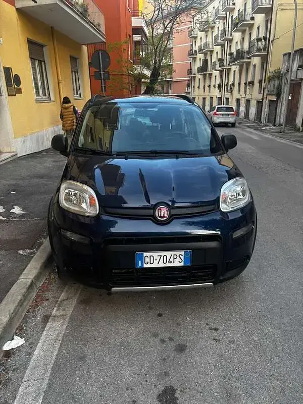Usata Fiat Panda Cross Cross 90 CV (66 kW) 2021 Utilitaria