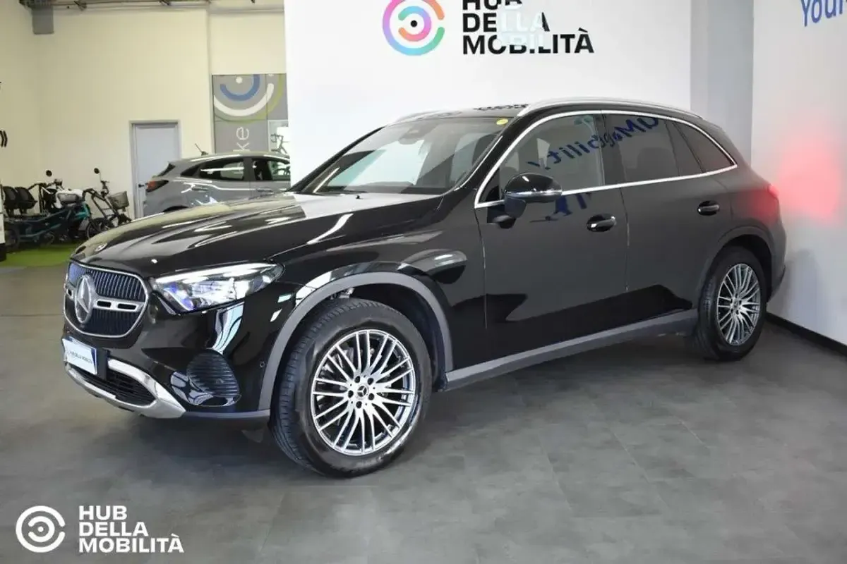 Usata Mercedes GLC220 Advanced 197 CV (144 kW) 2024 Nero SUV
