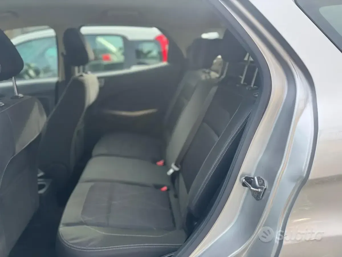 Usado Ford Ecosport ST-Line 125 HP (91 kW) 2018 Cinzento SUV