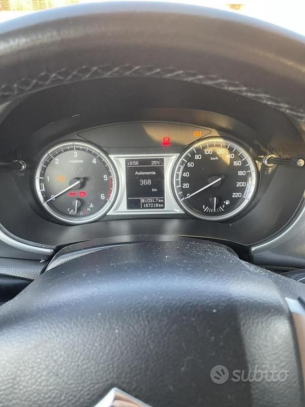 Usata Suzuki Vitara Cool 120 CV (88 kW) 2017 Bianco SUV