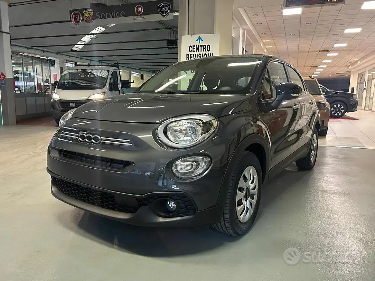 Nuova Fiat 500X Dolcevita 120 CV (88 kW) 2025 Grigio scuro SUV