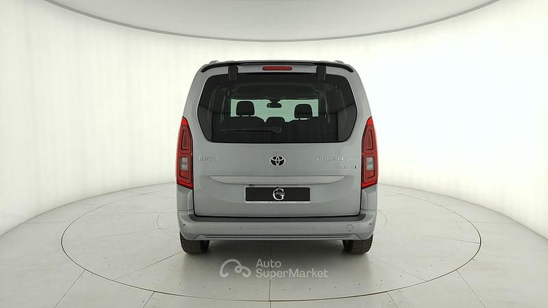 Usata Toyota Proace Verso City 100 kW (136 CV) 2024 Gray Station wagon