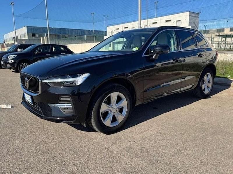 Nero Usata 2024 Volvo XC60 Core SUV | 36.900 € (Super prezzo) - Immagine 1/4