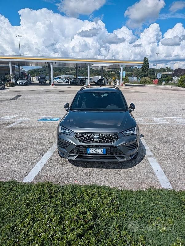 Usata Seat Ateca FR 150 CV (110 kW) 2024 Grigio SUV