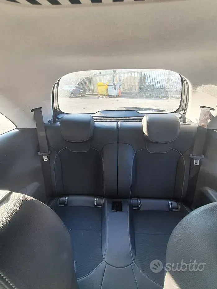 Usata Opel Adam 69 CV (50 kW) 2012 Nero Utilitaria