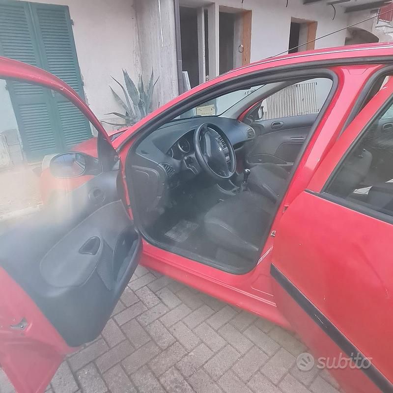 Usata Peugeot 206 60 CV (44 kW) 2009 Rosso Berlina