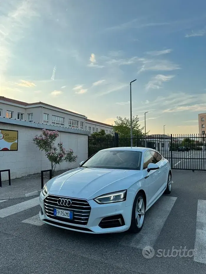 Usata Audi A5 Sportback Ambiente 190 CV (139 kW) 2018 Bianco Utilitaria
