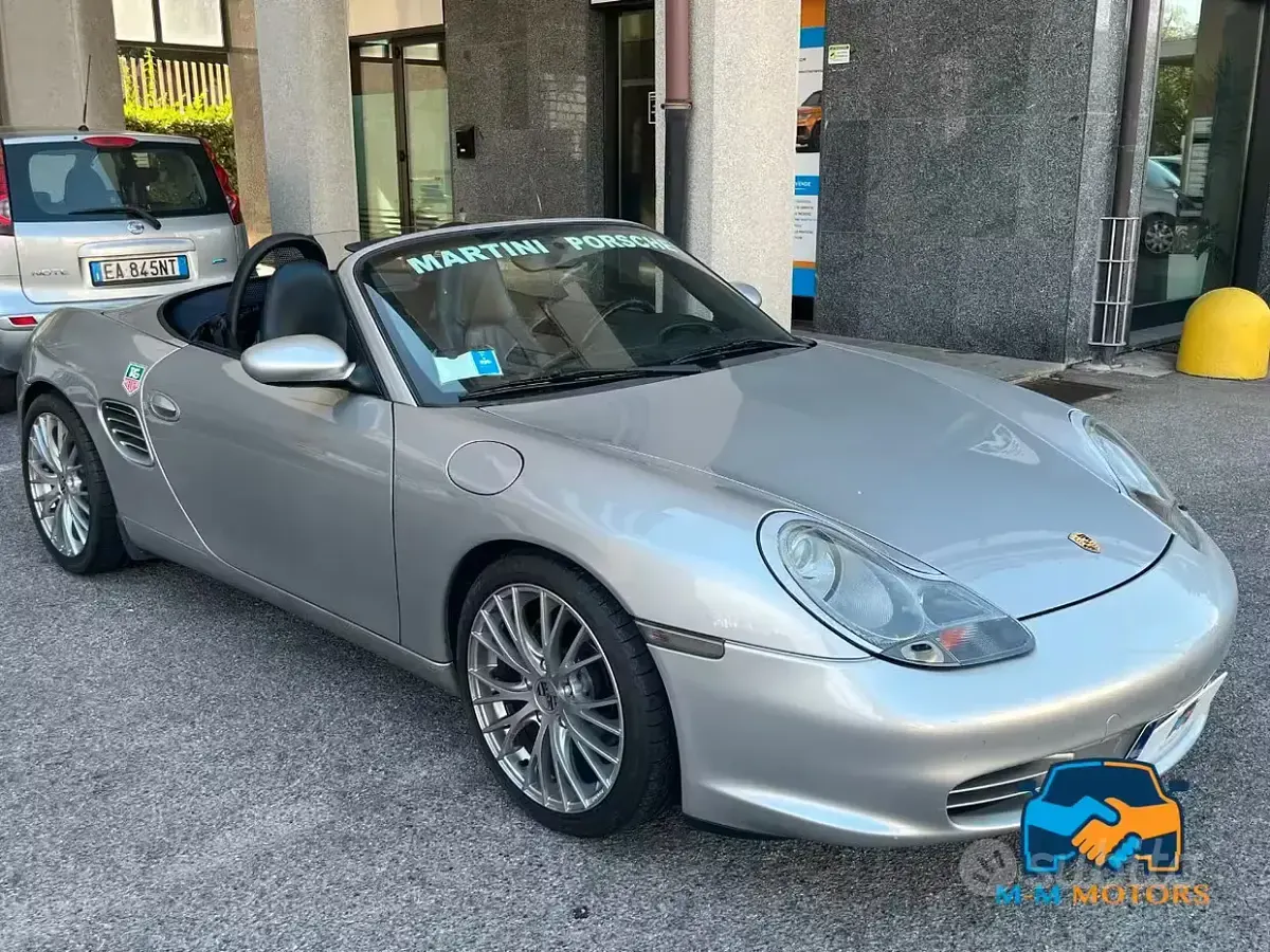 Usata Porsche Boxster 220 CV (161 kW) 2001 Grigio Cabrio