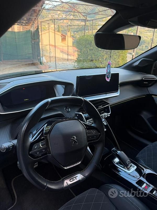 Usata Peugeot 208 GT 2021 Utilitaria