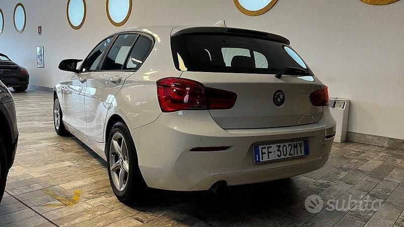 Usata BMW 116 Advantage 116 CV (85 kW) 2016 Bianco Utilitaria