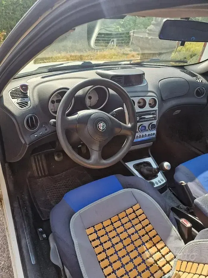 Usata Alfa Romeo 156 116 CV (85 kW) 2002 Berlina