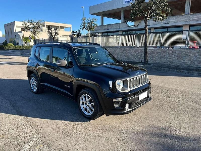 Usata Jeep Renegade Limited 131 CV (96 kW) 2021 Carbon black SUV