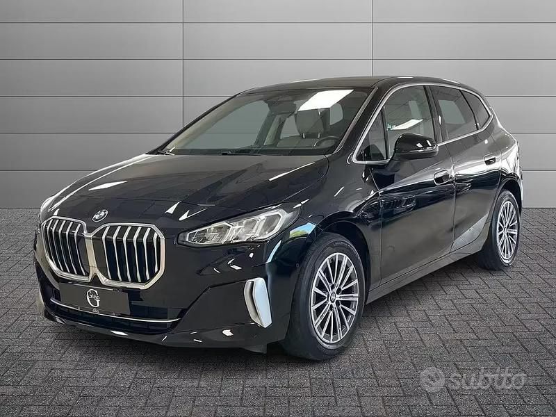 Usata BMW 218 Performance 2023 Nero Station wagon