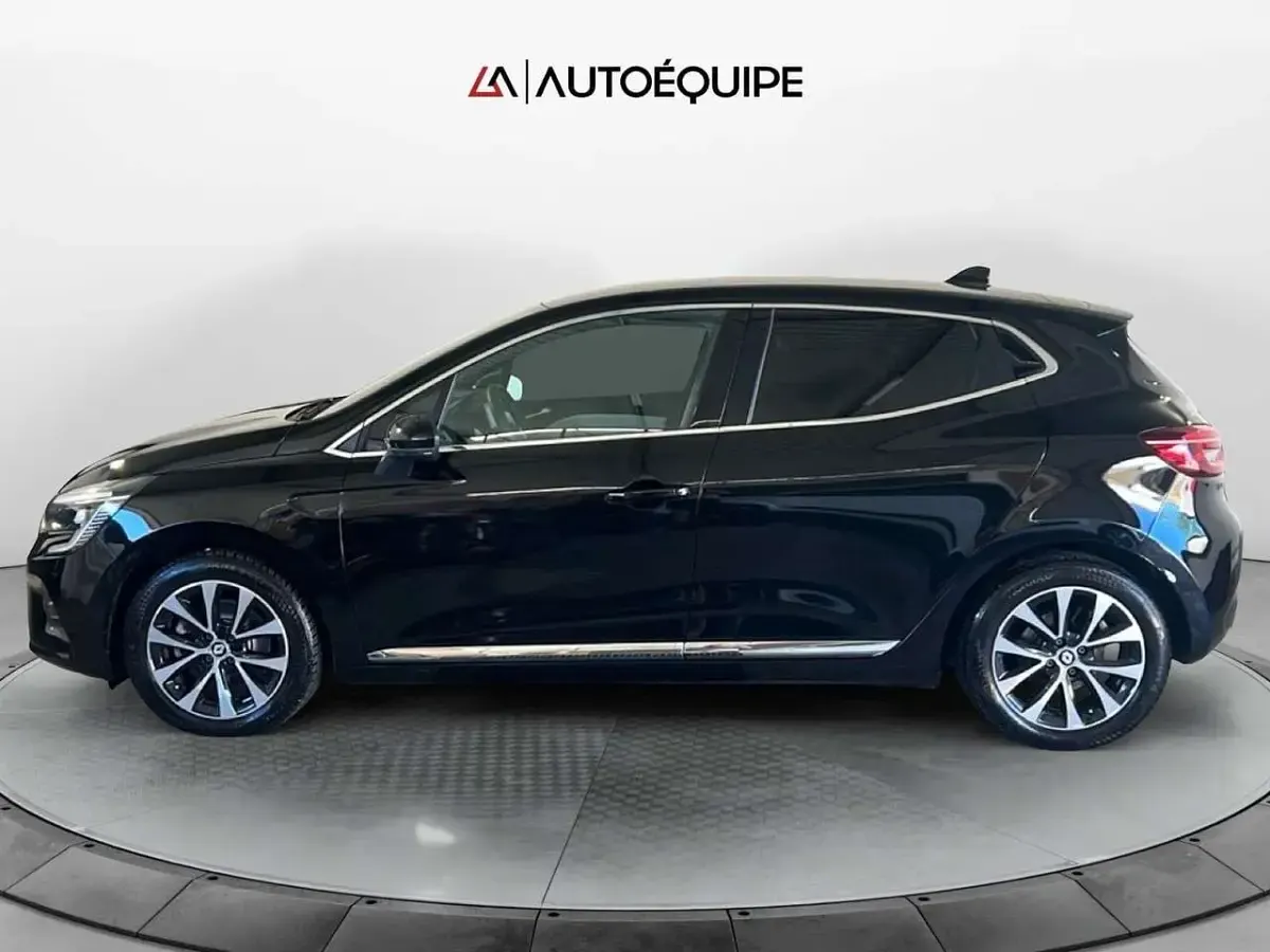 Usata Renault Clio V Techno 145 CV (106 kW) 2023 Nero Berlina
