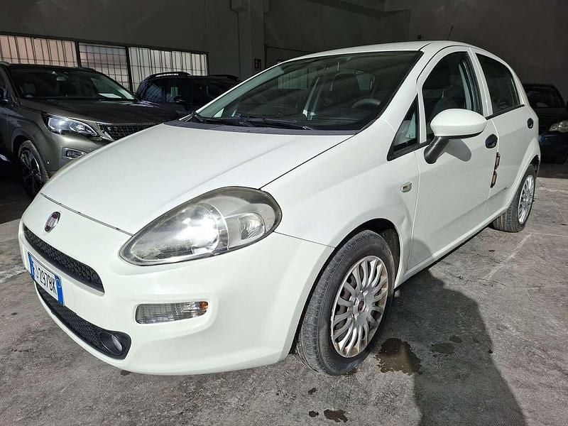 Usata Fiat Punto Street 95 CV (69 kW) 2017 Utilitaria