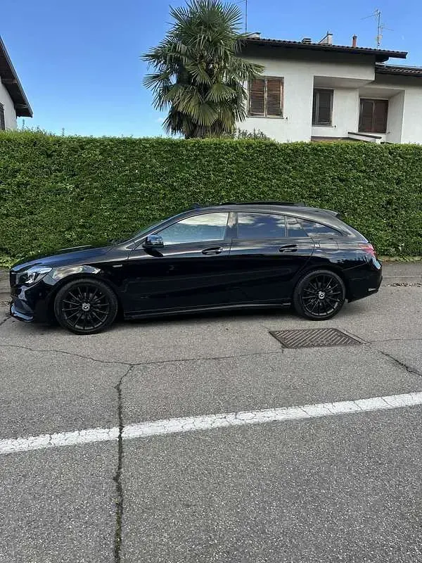 Usata Mercedes CLA200 Shooting Brake Edition 136 CV (100 kW) 2018 Station wagon
