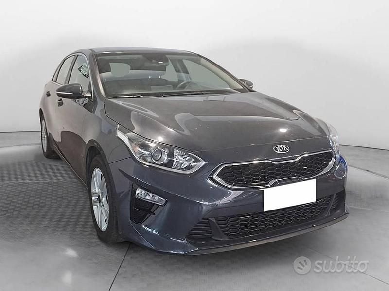 Usata Kia Ceed 116 CV (85 kW) 2020 Grigio Utilitaria