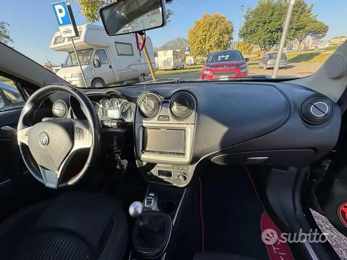 Usata Alfa Romeo MiTo 95 CV (69 kW) 2010 Nero Utilitaria