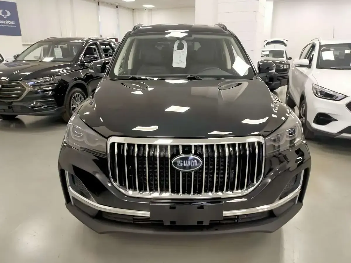 Nuova SWM G05 139 CV (102 kW) 2025 Verde SUV