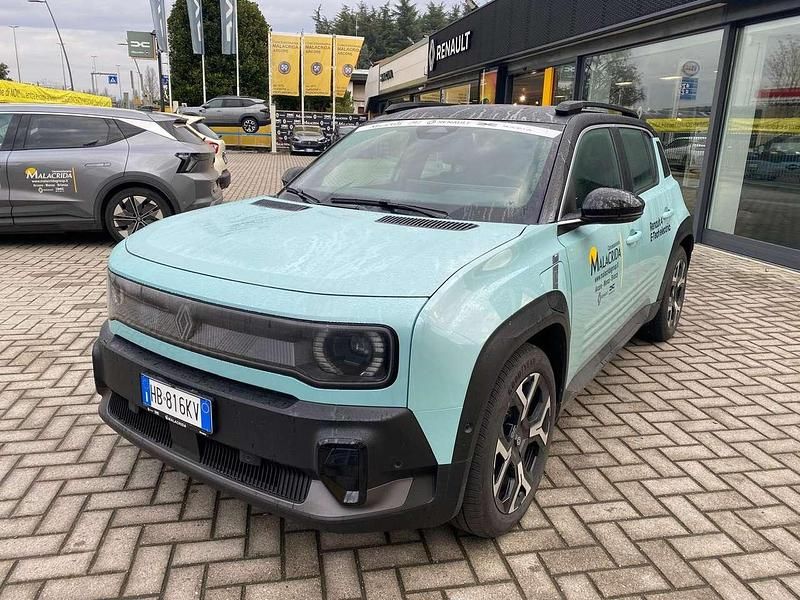 Nuova Renault 4 E-Tech Komfort 110 kW (150 CV) 2025 Verde hauts de france SUV