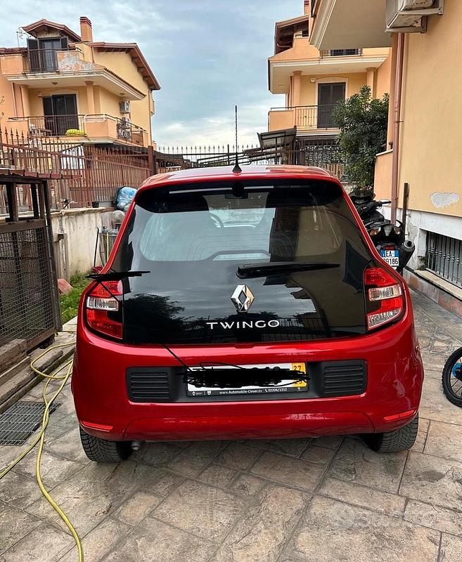 Usata Renault Twingo 69 CV (50 kW) 2019 Utilitaria