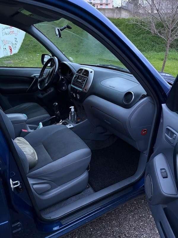 Usata Toyota RAV4 116 CV (85 kW) 2003 SUV