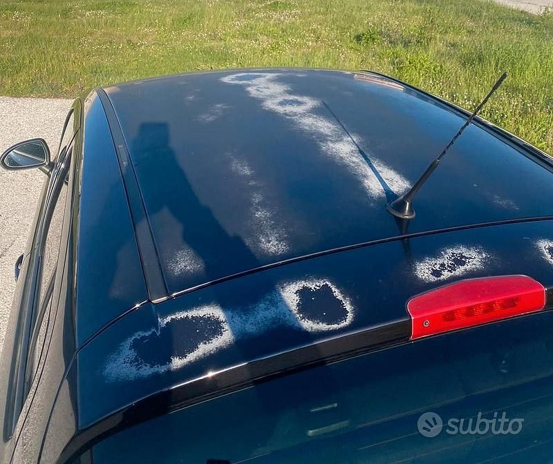 Usata Opel Corsa 75 CV (55 kW) 2010 Nero Utilitaria