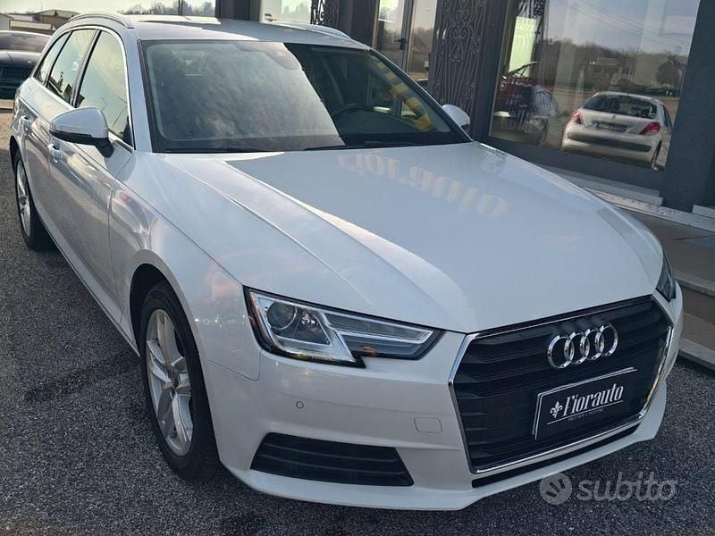 Usata Audi A4 Design 150 CV (110 kW) 2018 Bianco Station wagon