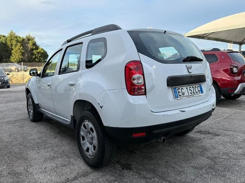 Usata Dacia Duster Lauréate 107 CV (78 kW) 2011 Bianco SUV