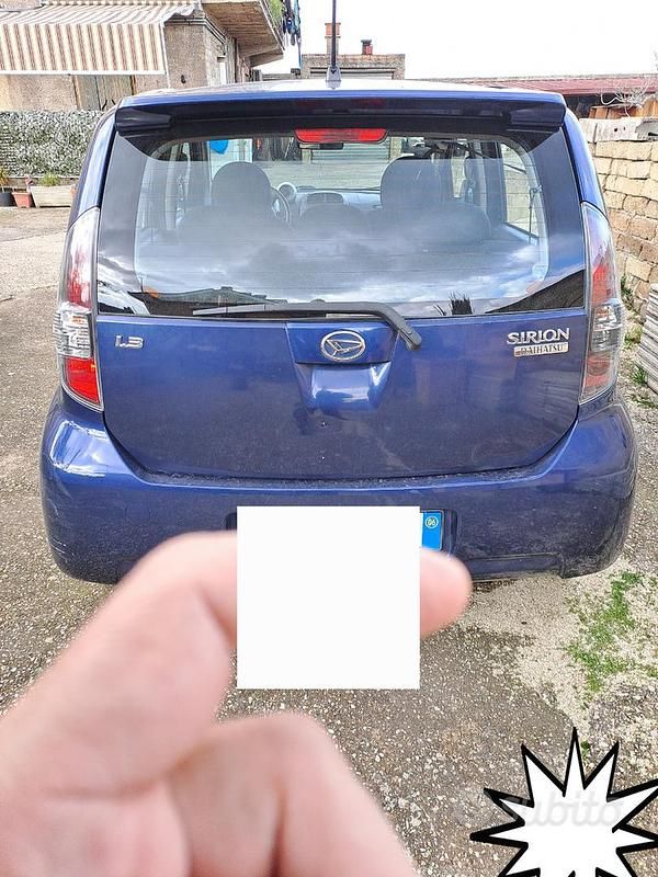 Usata Daihatsu Sirion 102 CV (75 kW) 2006 Blu Utilitaria