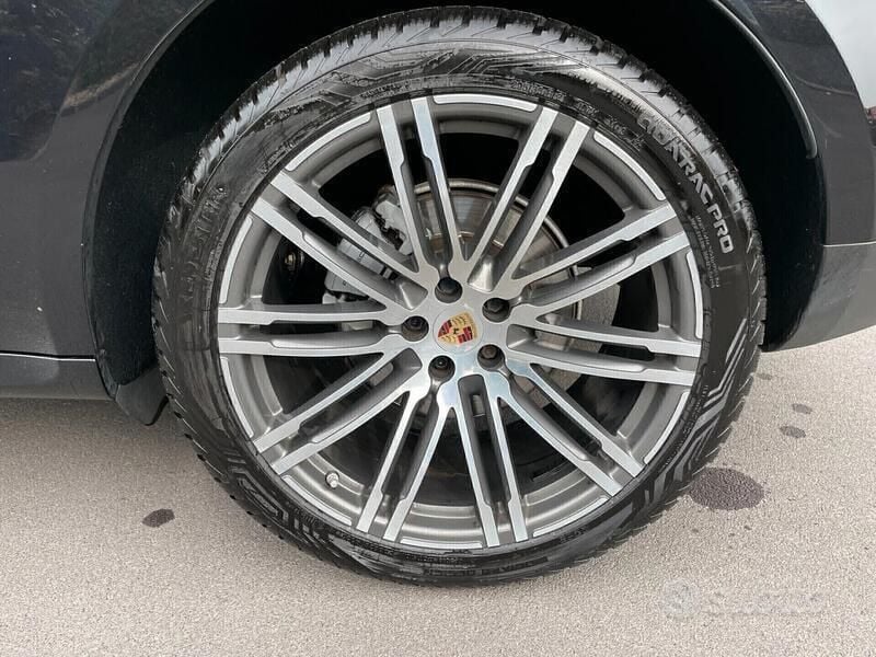 Usata Porsche Macan 250 CV (183 kW) 2014 Nero SUV
