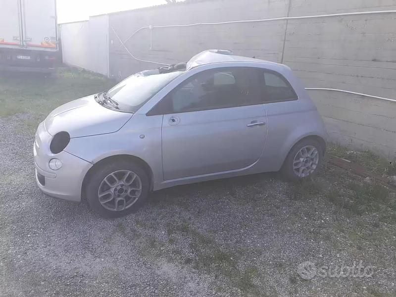 Usata Fiat 500 Lounge 69 CV (50 kW) 2008 Grigio Utilitaria