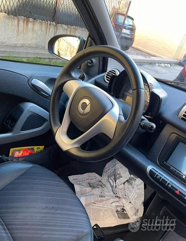 Usata Smart ForTwo Coupé 45 CV (33 kW) 2013 Nero Coupé