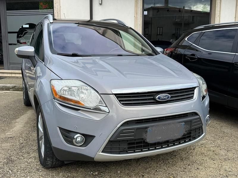 Usata Ford Kuga Titanium 163 CV (119 kW) 2011 Marrone SUV