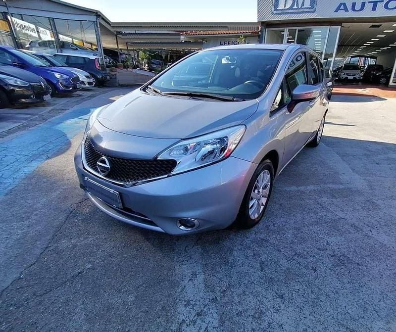 Usata Nissan Note Acenta 90 CV (66 kW) 2016 Argento Monovolume