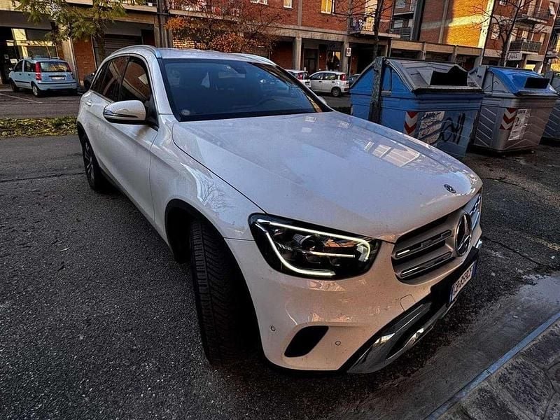 Usata Mercedes GLC200 Business 163 CV (119 kW) 2020 Bianco SUV