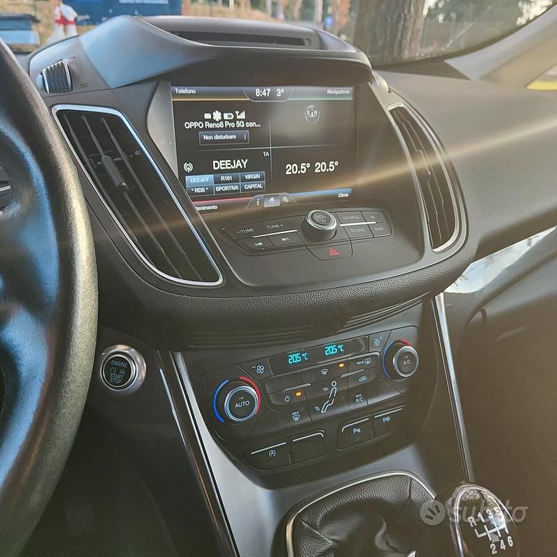 Usata Ford C-MAX 120 CV (88 kW) 2016 Grigio Monovolume