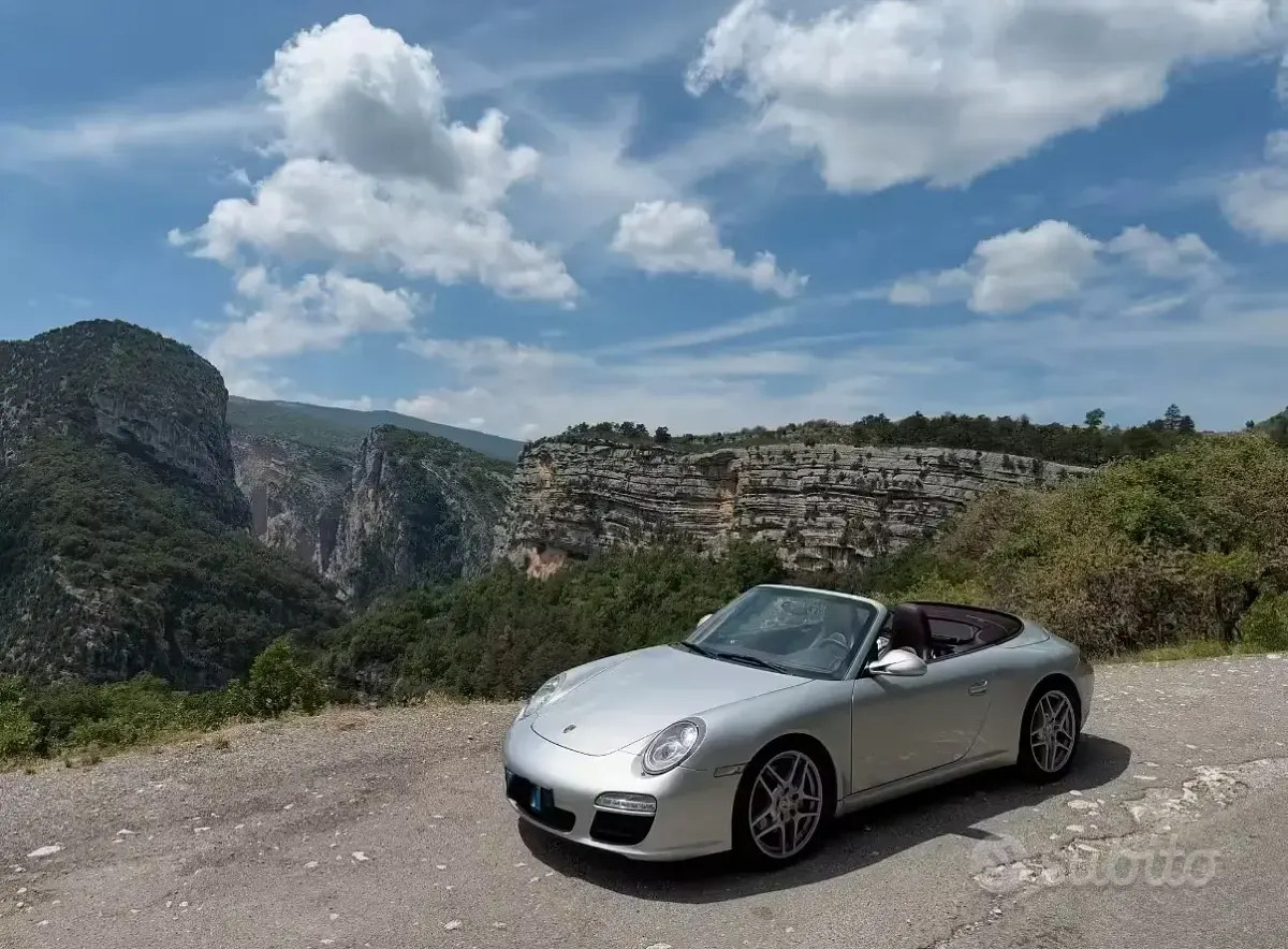 Usata Porsche 911 Carrera S Cabriolet 385 CV (283 kW) 2009 Cabrio