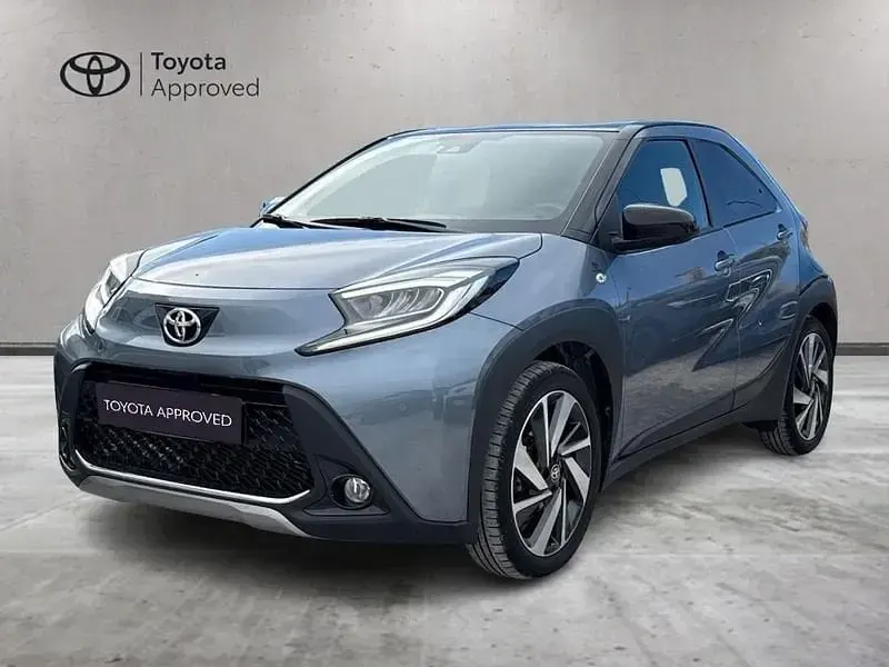 Usata Toyota Aygo X Lounge 72 CV (52 kW) 2024 SUV