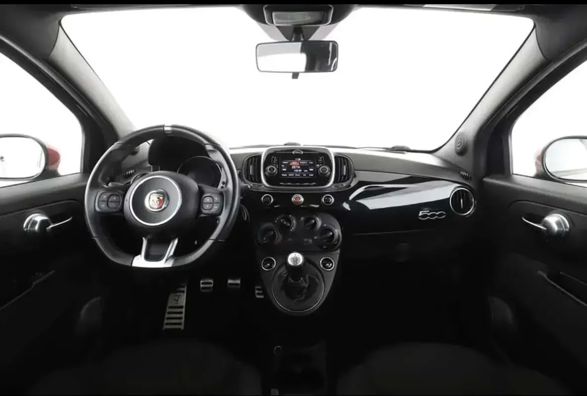 Usata Abarth 595 144 CV (105 kW) 2018 Utilitaria